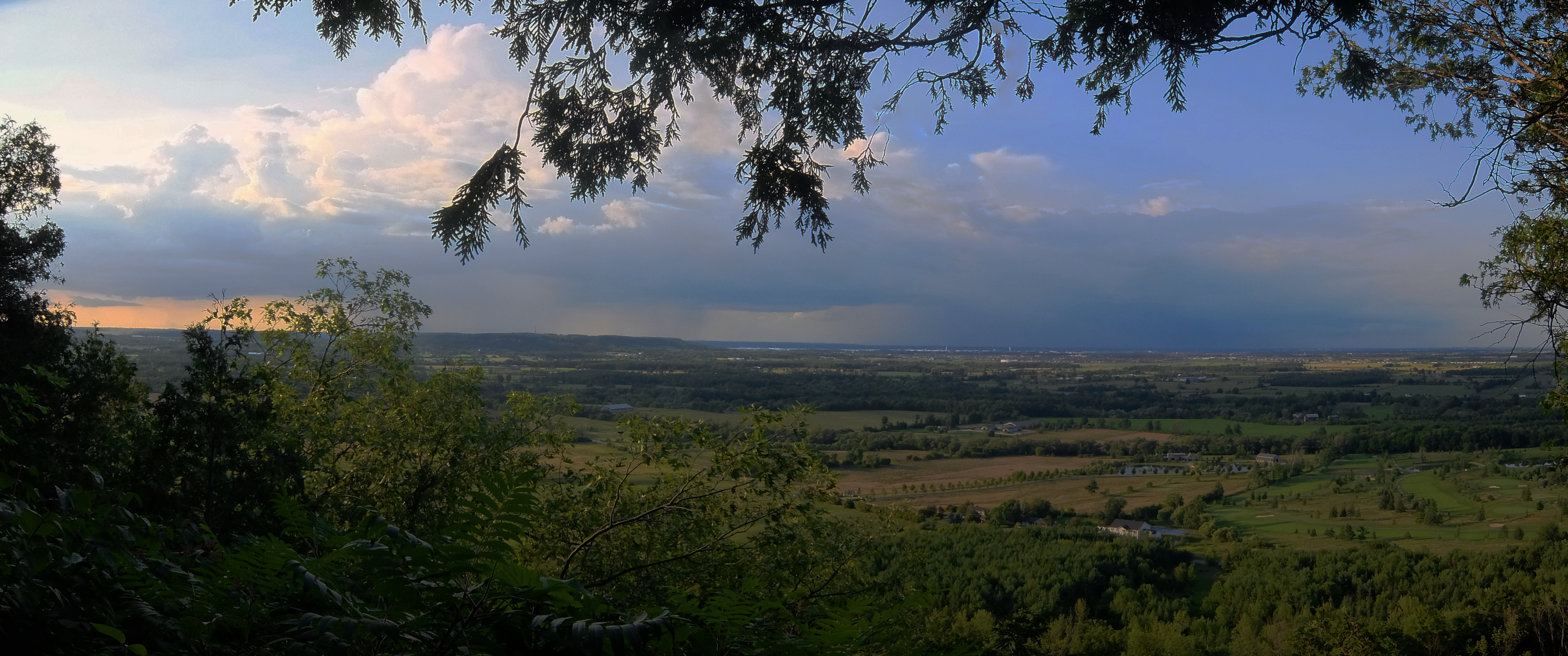 VIVA 3 Condos - Pre-Construction Condo in Milton